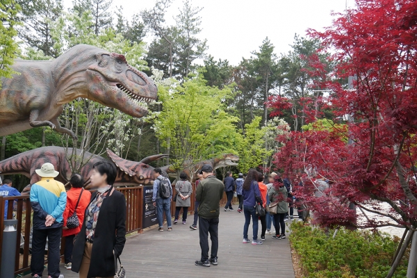 송도해상케이블카가 오픈한 공룡어드벤쳐 송도해상케이블카가 오픈한 공룡어드벤쳐