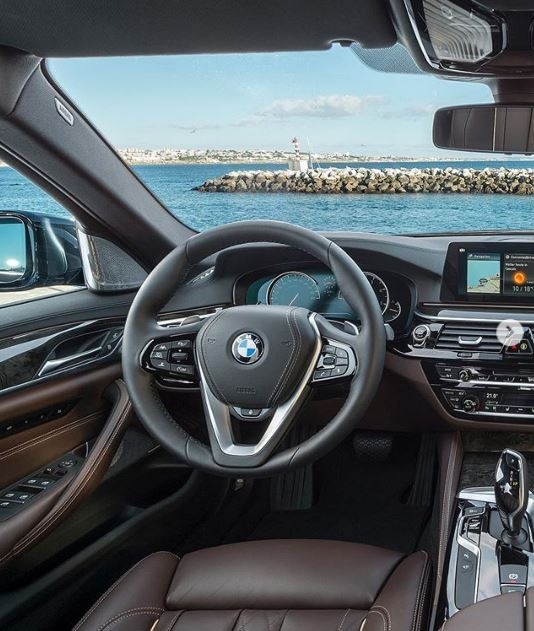 BMW 5시리즈 내부.(사진=BMW)